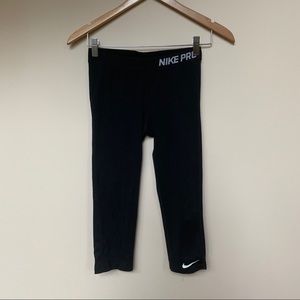 2 for $25✨ Nike Crop Leggings
